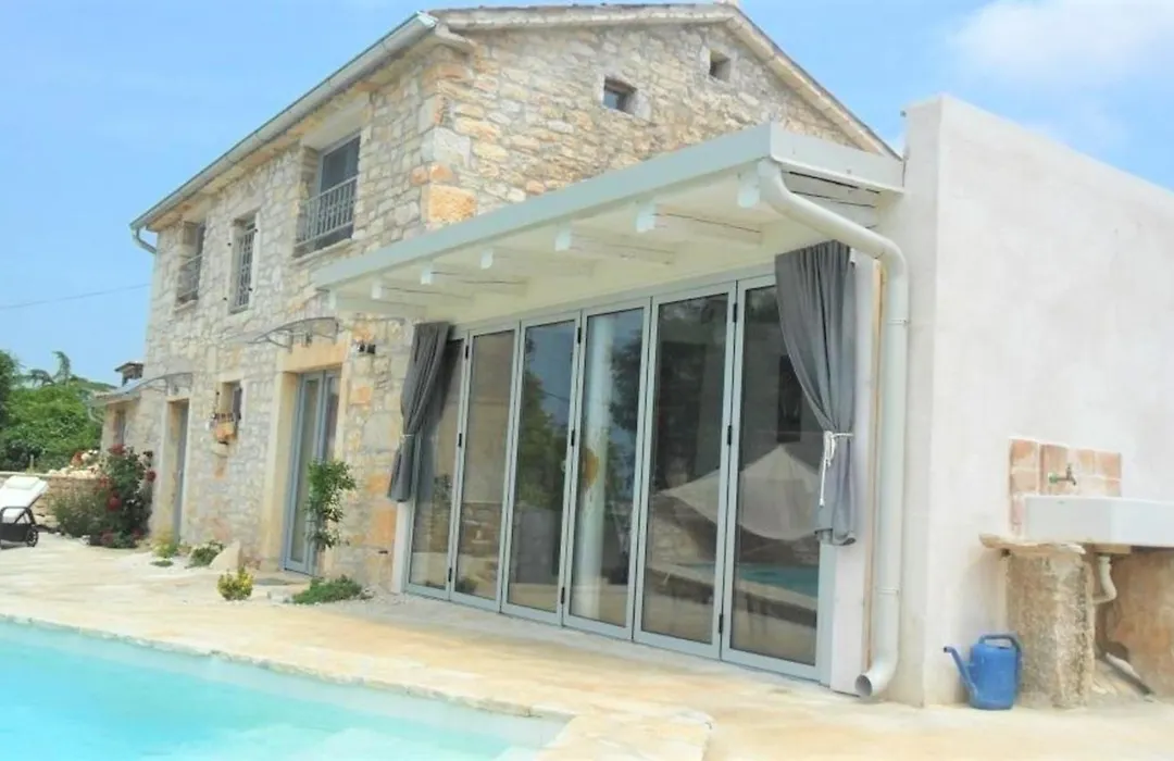 Villa Perla-1